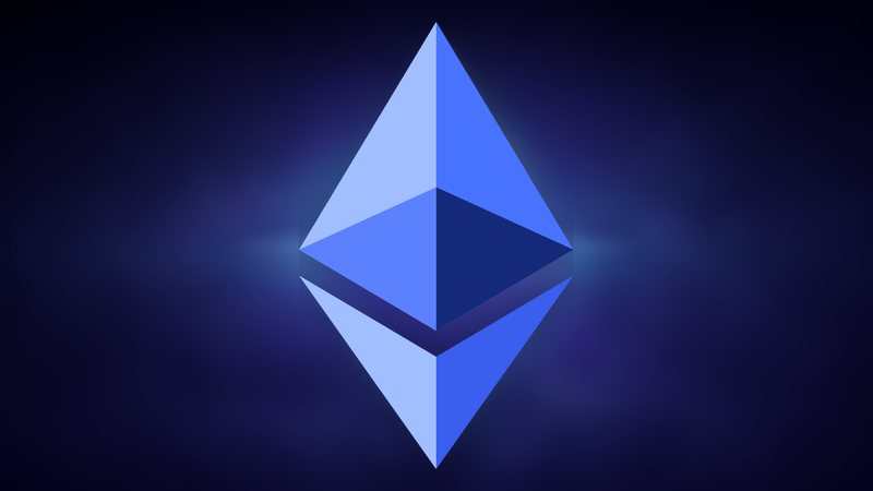 Losange Ethereum, centré, lumière de cinéma.